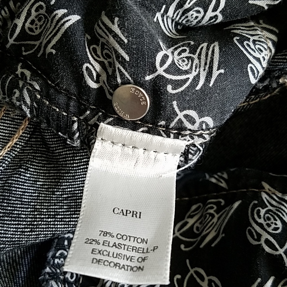 White House Black Market Noir Black Capri Jeans Size 2 - Picture 7 of 8